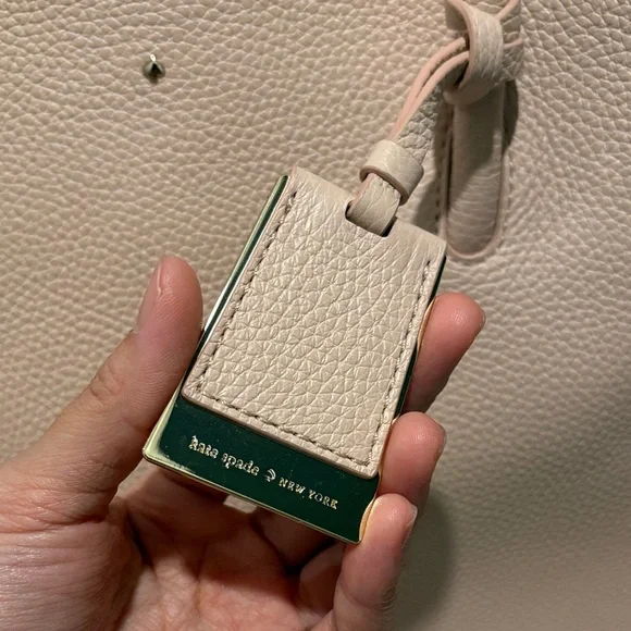 Kate Spade Large Madison Ave.Pebbled Leather Tote in Light Blush - Picture 2 of 13